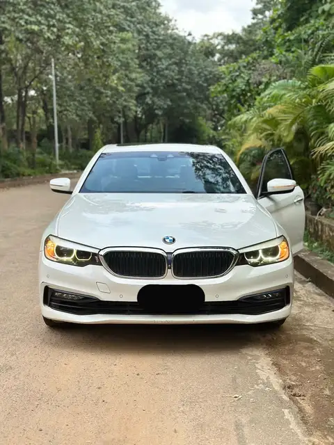 BMW 5 Series 530i