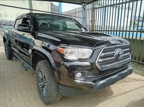Toyota Tacoma