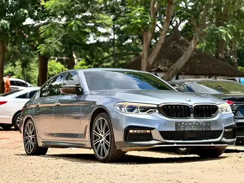 BMW 5 Series 528i M5 Kitted