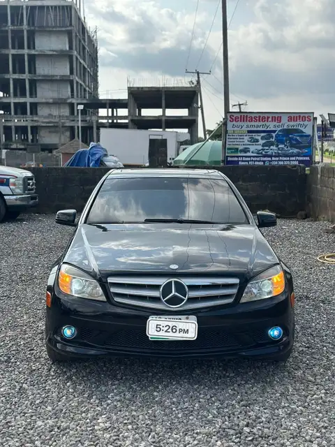 Mercedes Benz C-Class C300