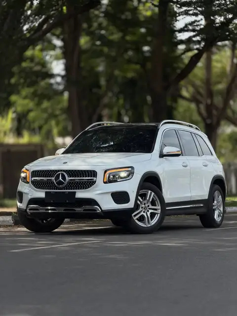 Mercedes Benz GLB-Class GLB 250