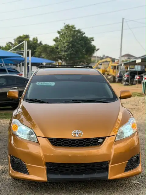 Toyota Matrix SE 