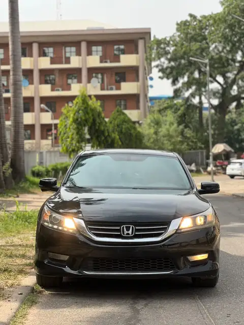 Honda Accord LX