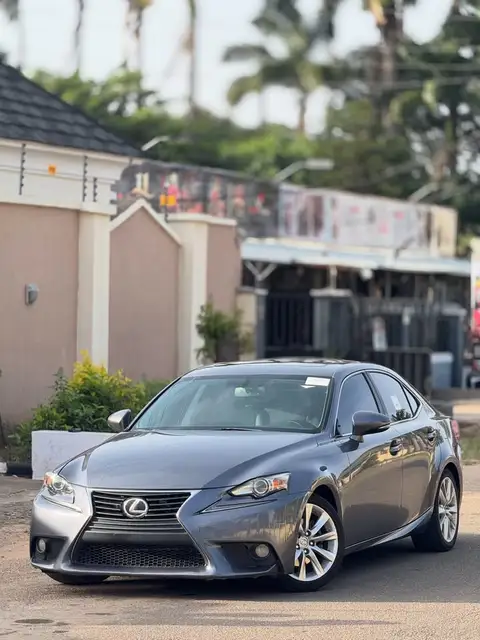 Lexus IS IS 250 Full Options 