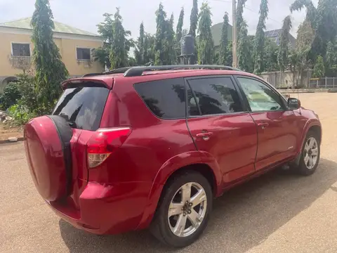 Toyota Rav4 V6 engine neatly used 