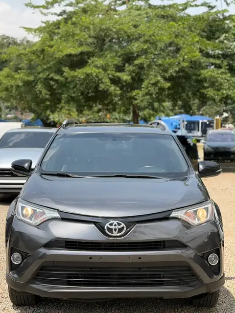 Toyota Rav4 Se