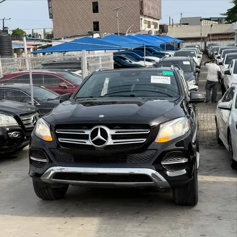 Mercedes Benz GLE-Class GLE 350