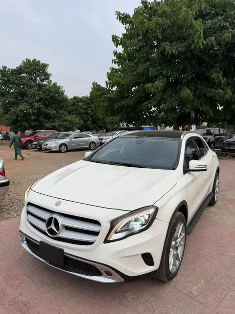 Mercedes Benz GLA-Class GLA 250