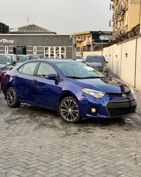 Toyota New Entry‼️ 2015 Toyota Coroll