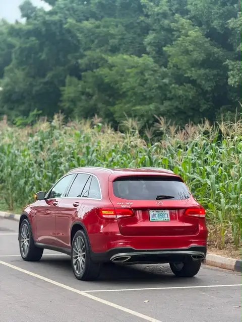 Mercedes Benz GLC-Class GLC300