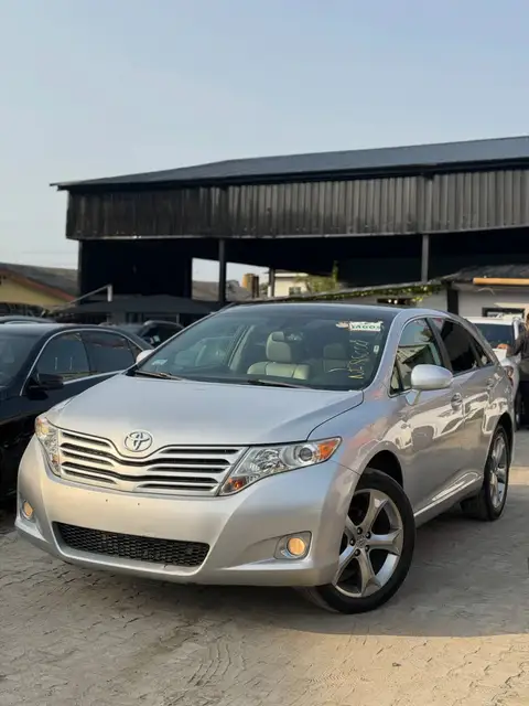Toyota Venza 2010 TOYOTA VENZA  FULL OPTION