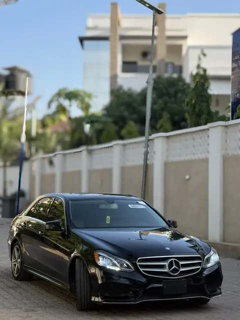 Mercedes Benz E-Class E350